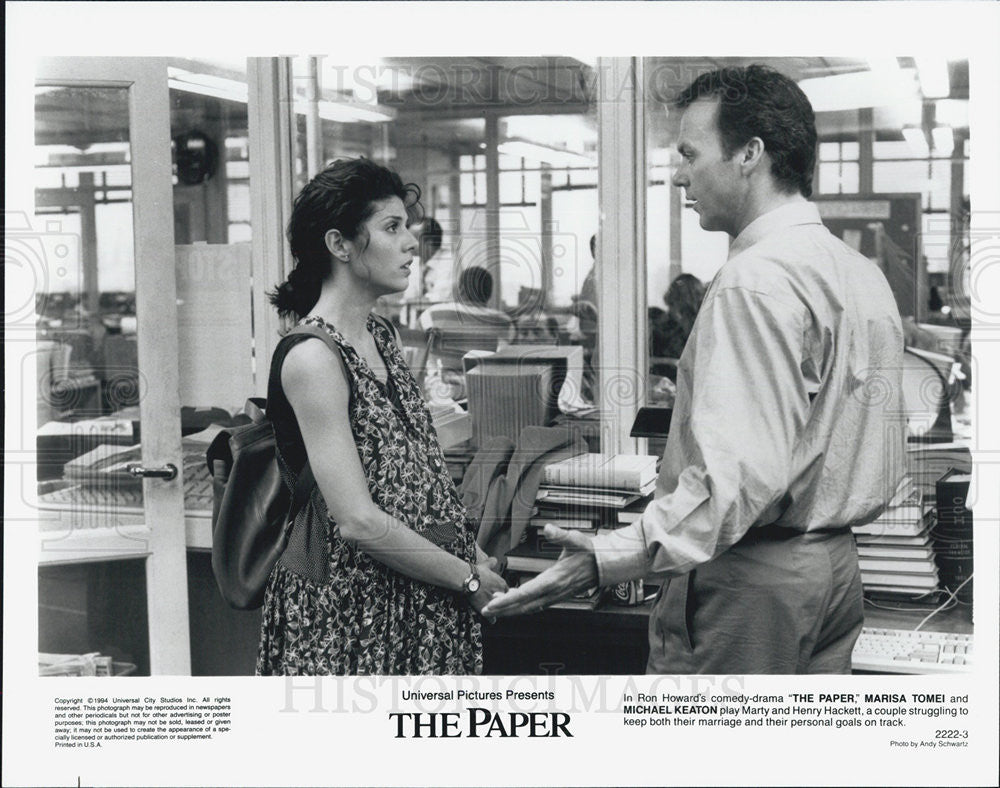 1994 Press Photo Marisa Tomei and Michael Keaton stars in &quot;The Paper&quot; - Historic Images