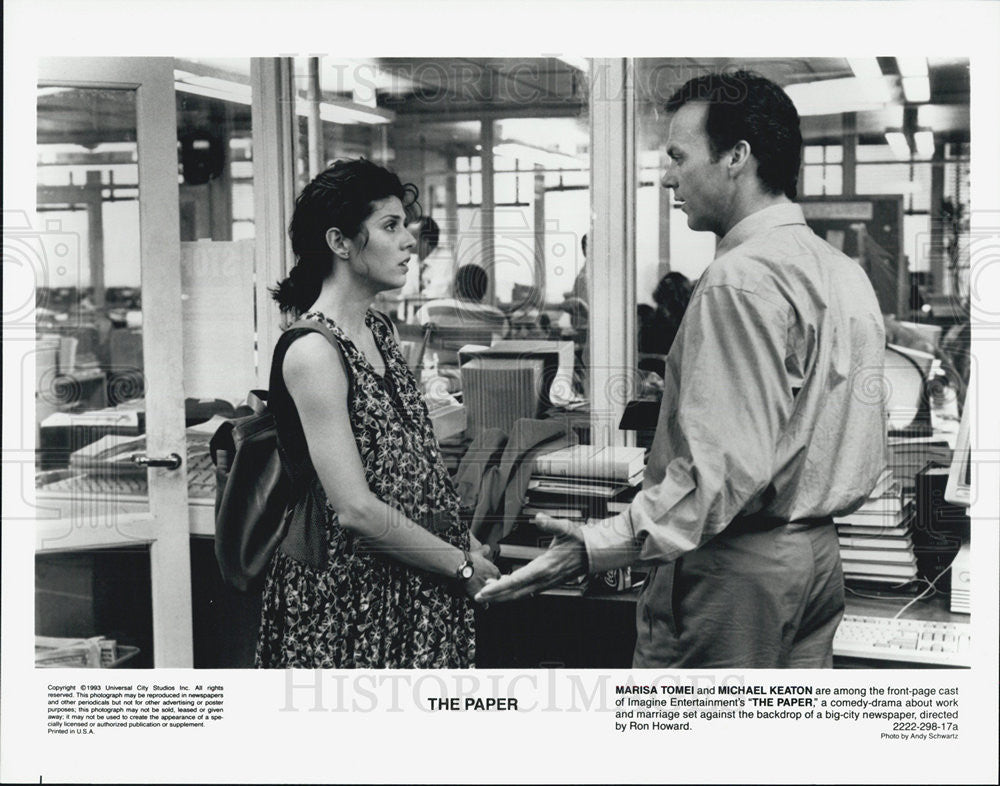 Press Photo Marisa Tomei and Michael Keaton in The Paper - Historic Images