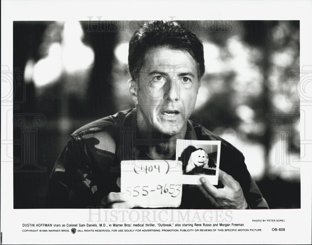 1995 Press Photo Dustin Hoffman Movie Actor Star in Outbreak Rene Russo - Historic Images