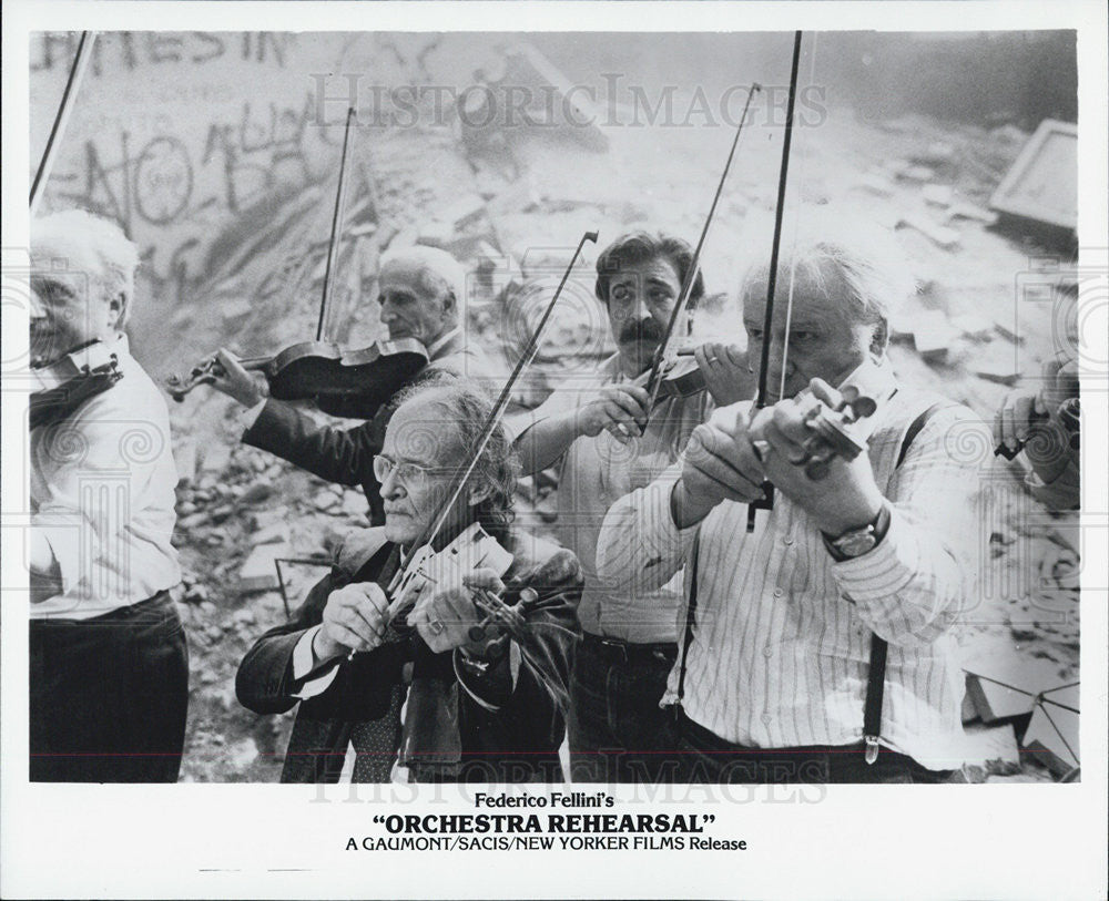 Press Photo Federico Fellini&#39;s Orchestra Rehearsal - Historic Images