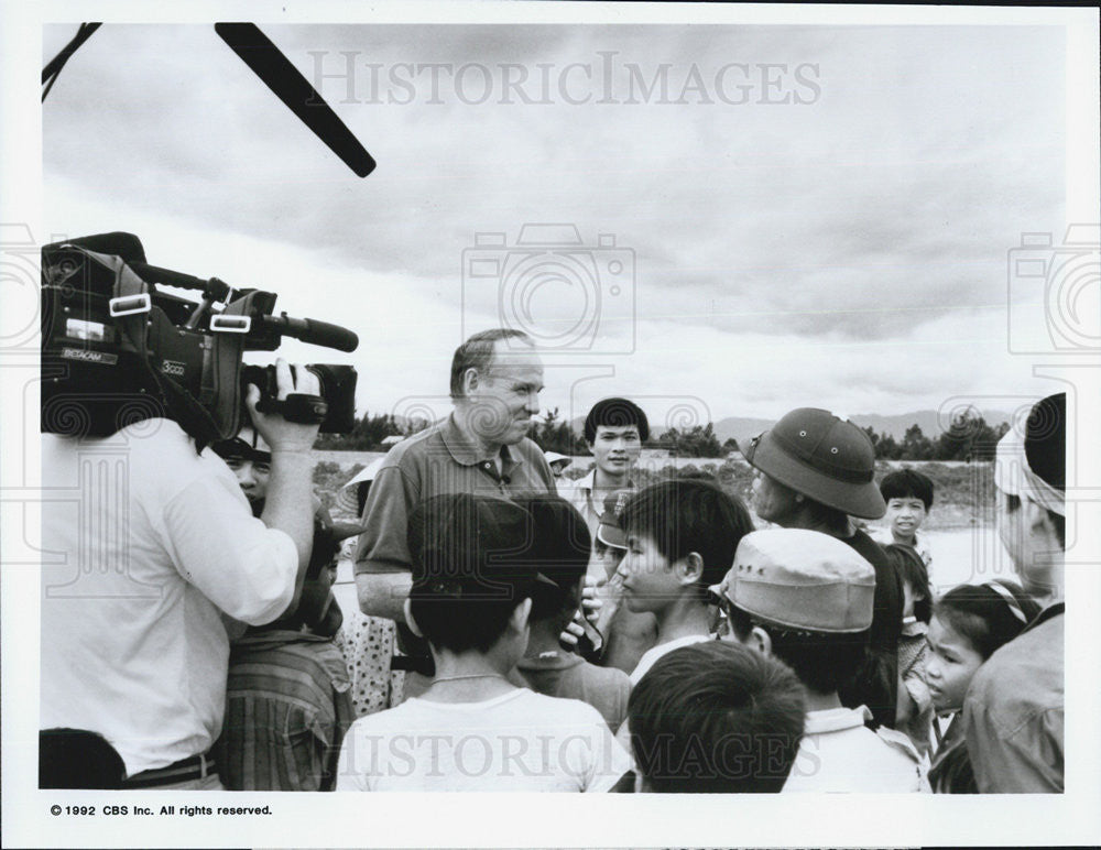 1992 Press Photo 48 Hours Phil Jones Missing in Action - Historic Images