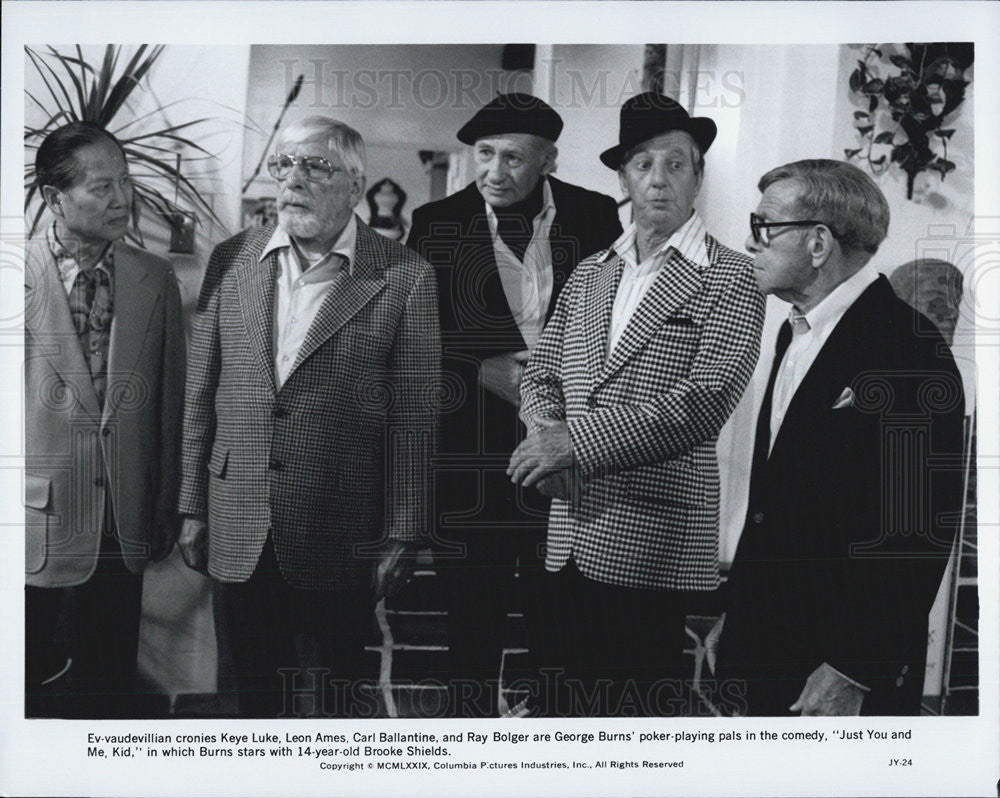 Press Photo Keye Luke, Leon Ames and Ray Bolger in Just You And Me, Kid - Historic Images