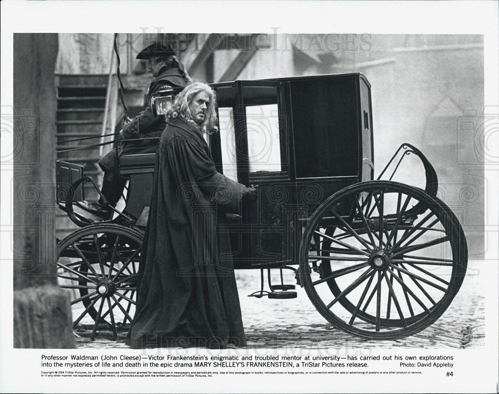 Press Photo John Cleese in Mary Shelley&#39;s Frankenstein - Historic Images