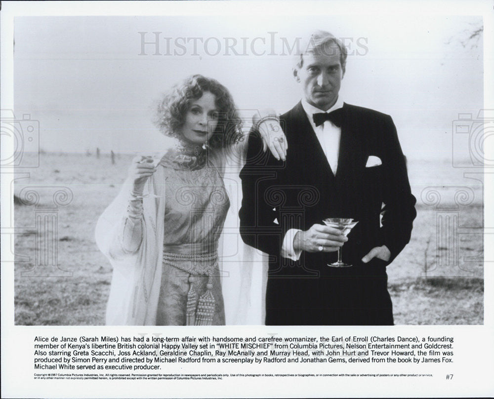 1987 Press Photo Sarah Miles and Charles Dance in White Mischief - Historic Images