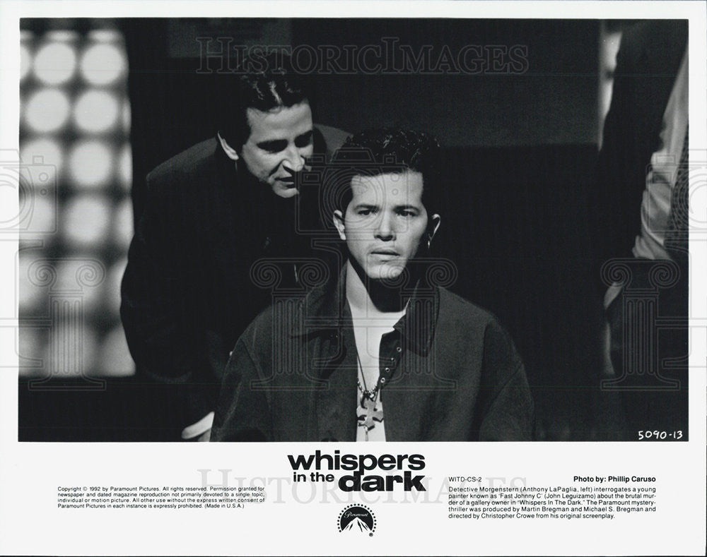 1992 Press Photo Anthony LaPaglia Actor John Leguizamo Whispers In Dark Movie - Historic Images