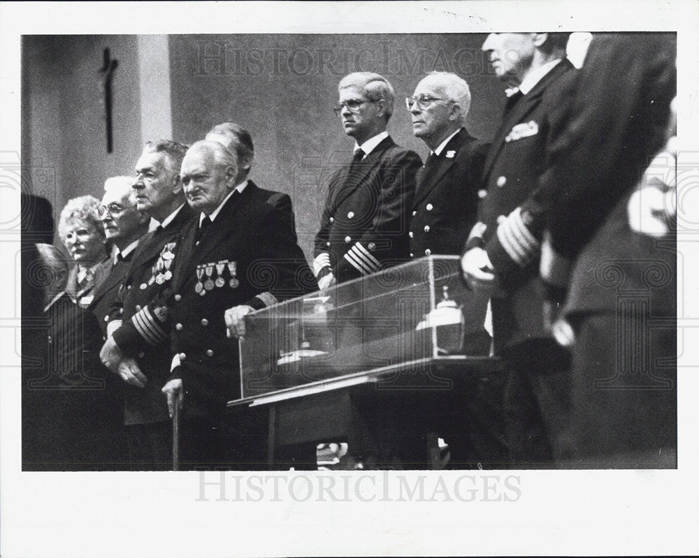 1990 Press Photo Remembrance Service, Edmud Fitzgerald, Mariner's Church - Historic Images