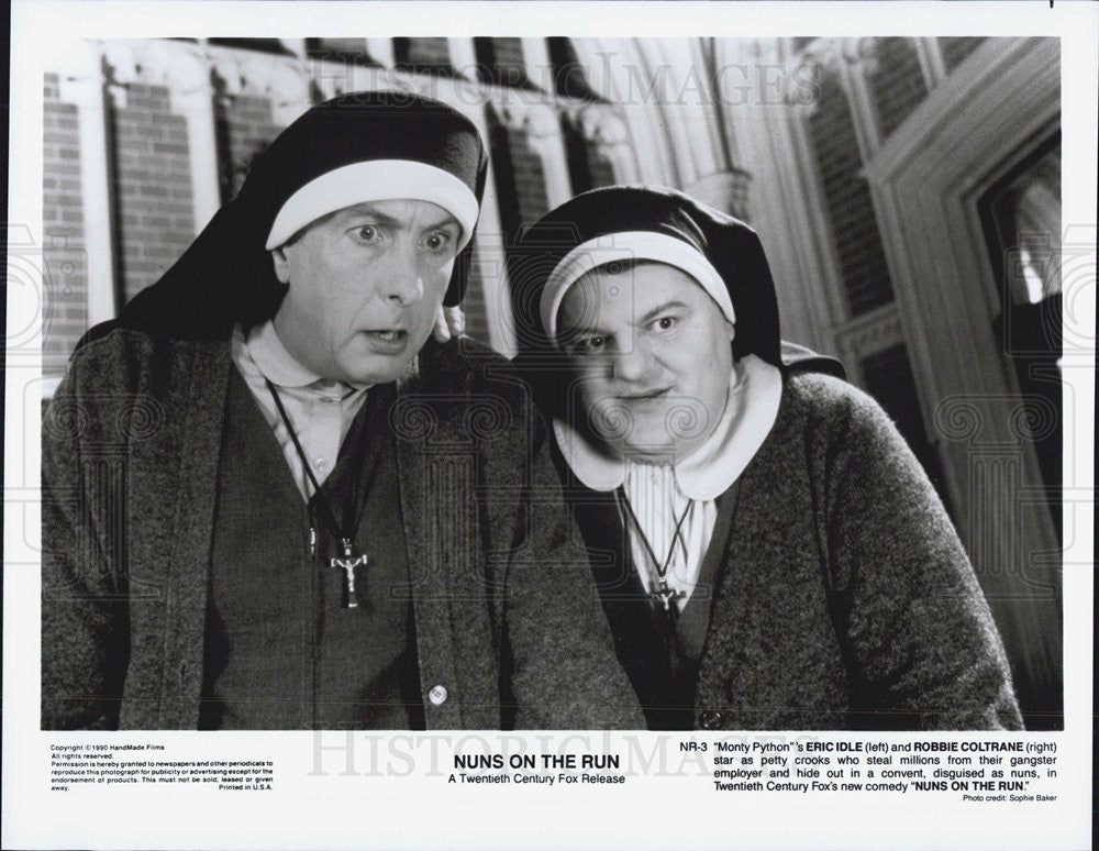 1990 Press Photo Robbie Coltrane in &quot;Nuns on the Run&quot; - Historic Images