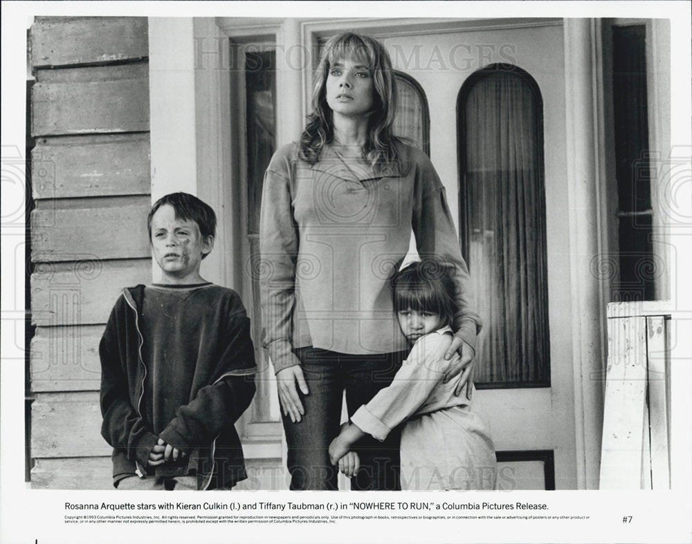 1993 Press Photo Stars of &quot;Nowhere To Run&quot; - Historic Images