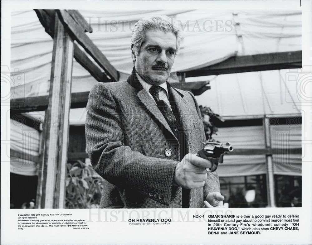 1980 Press Photo Oh Heavenly Dog Omar Sharif Twentieth Century Fox - Historic Images