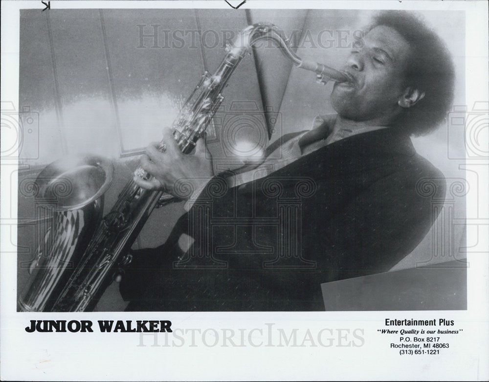 1990 Press Photo Junior Walker Saxophone Player - Historic Images