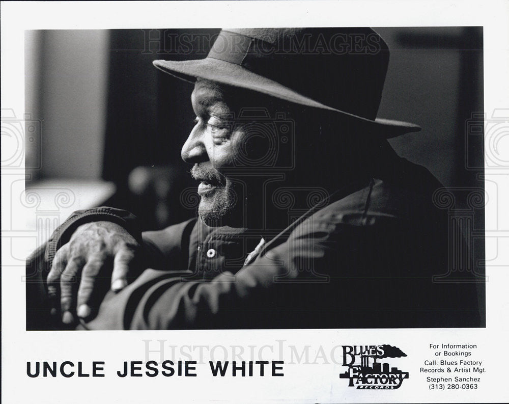 1995 Press Photo Uncle Jessie White Blues Factory - Historic Images