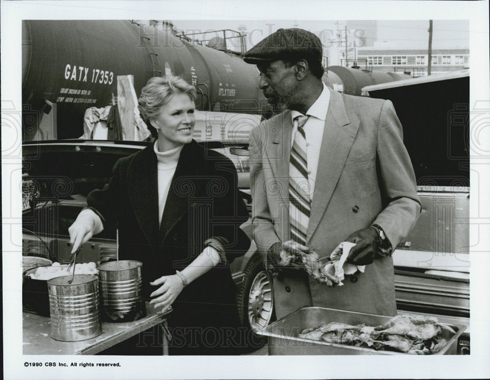 1990 Press Photo Sharon Gless Actress Bill Cobbs Trials Rosie O&#39;Neill TV Show - Historic Images