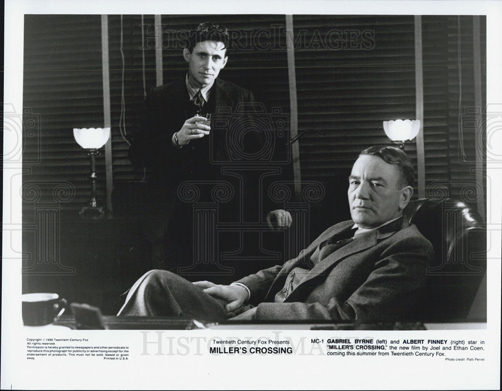 1990 Press Photo Gabriel Byrne, Albert Finney, Miller&#39;s Crossing - Historic Images