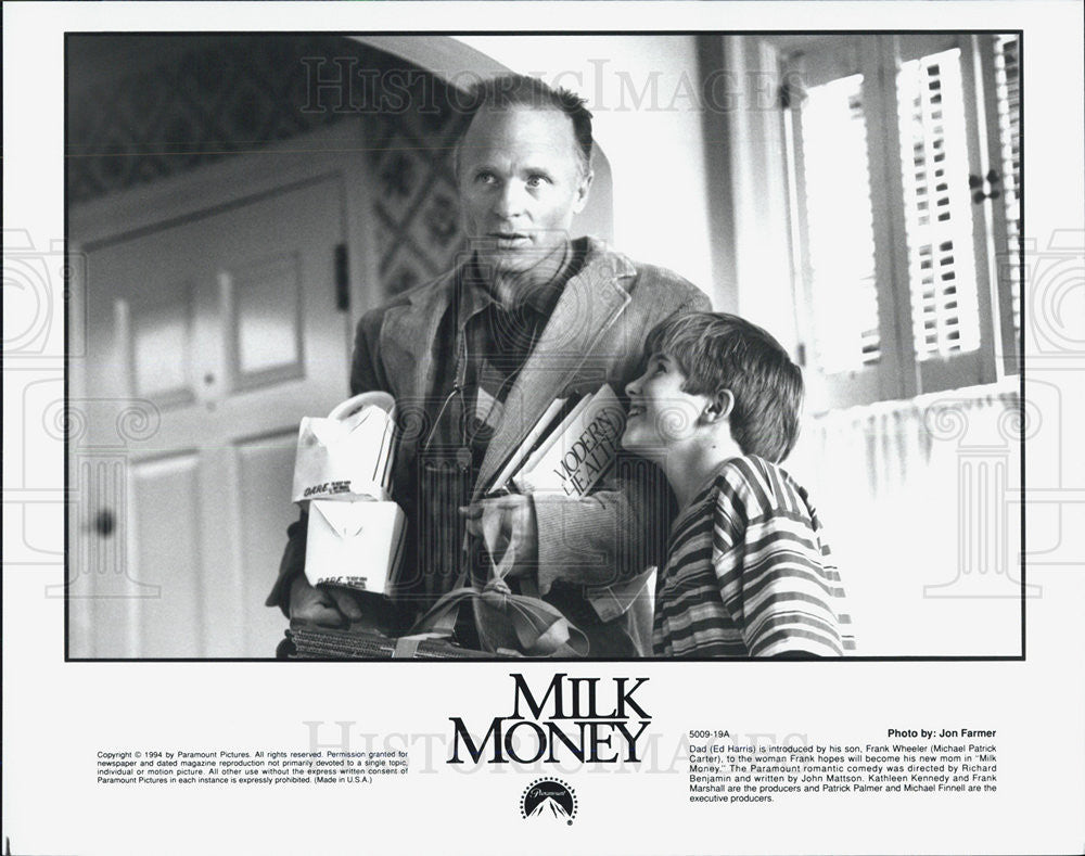 1994 Press Photo Ed Harris and Michael Patrick Carter star in &quot;Milk Money&quot; - Historic Images