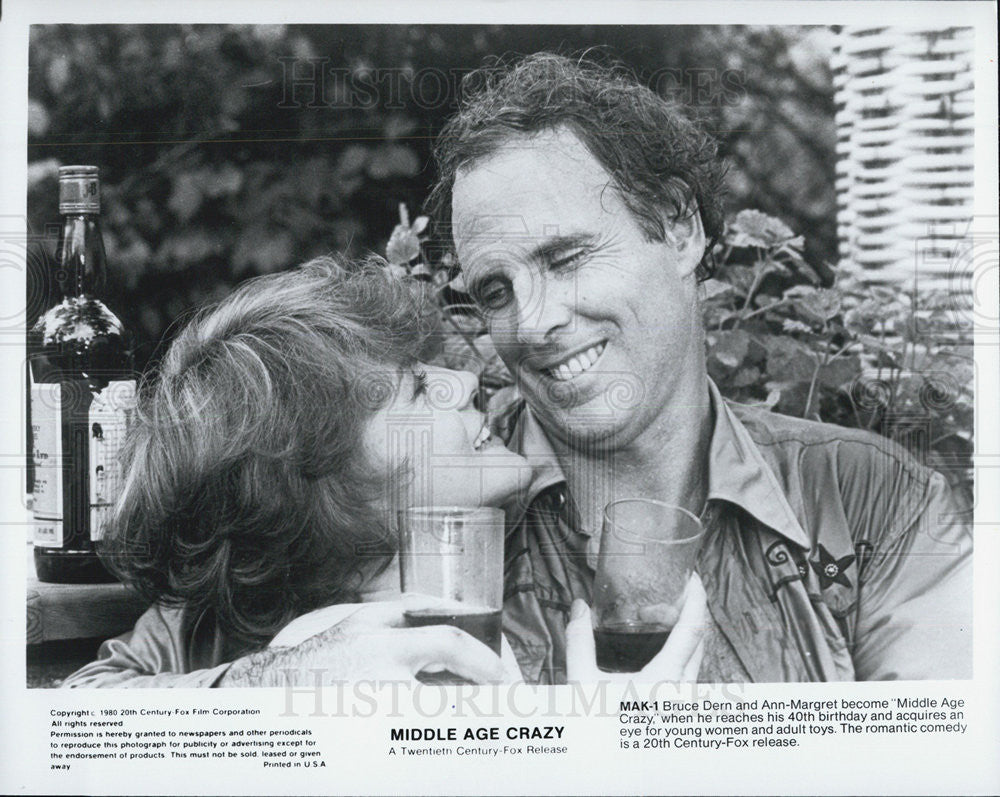 1980 Press Photo Film Middle Age Crazy Bruce Dern Ann-Margaret - Historic Images