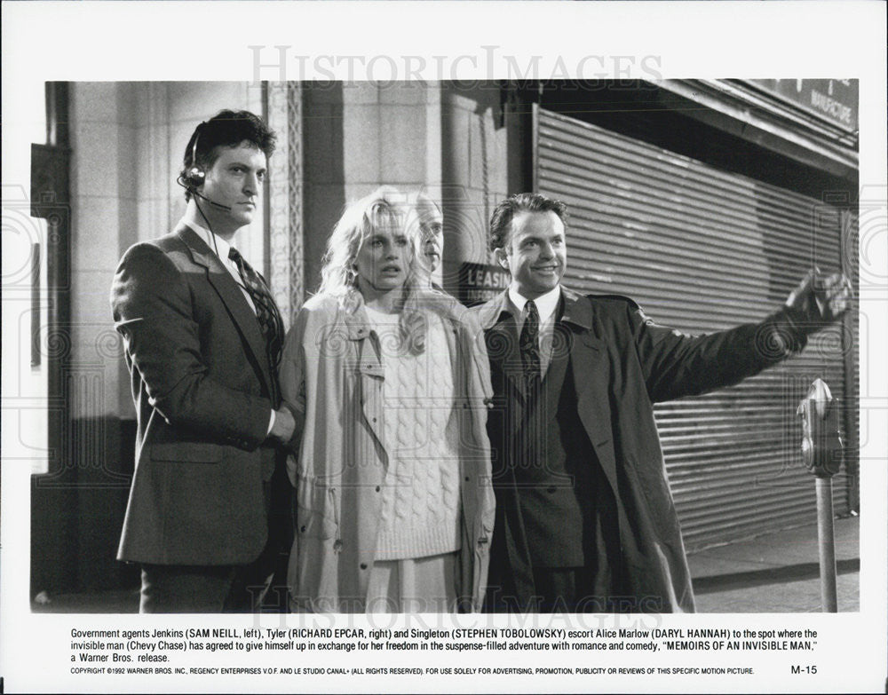 1992 Press Photo Film Memoirs of an Invisible Man Sam Neill Daryl Hannah - Historic Images