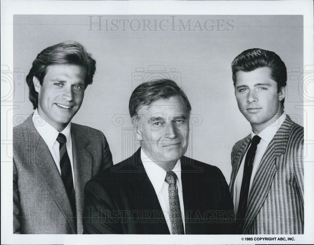 1985 Press Photo Charlton Heston, Maxwell Caulfield and John James - Historic Images