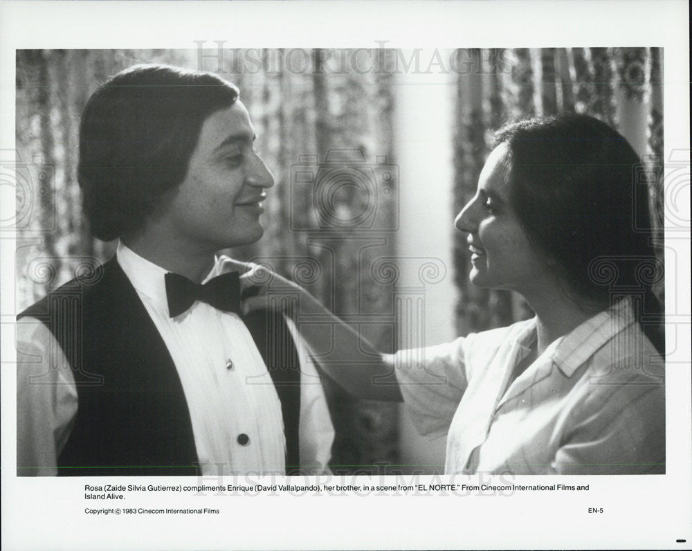 1983 Press Photo Zaide Silvia Gutierrez &amp; David Vallalpando star in El Norte&quot; - Historic Images