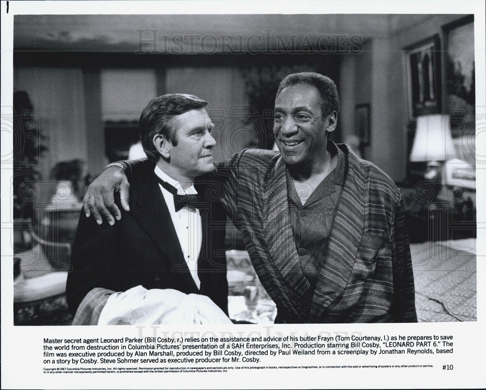 Press Photo of Actors Bill Cosby and Tom Courtenay stars in &quot;Leonard Part 6 &quot; - Historic Images