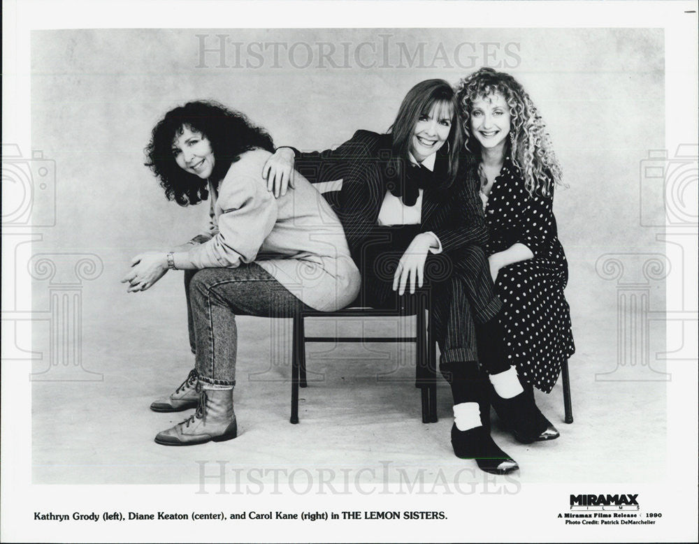 1990 Press Photo Kathryn Grody, Diane Keaton &amp; Carol Kane in &quot;The Lemon Sisters&quot; - Historic Images