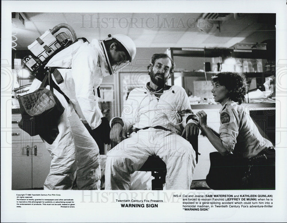 1985 Press Photo Sam Waterston, Kathleen Quinlan &amp; Jefferey De Munn in Warning Signs&quot; - Historic Images