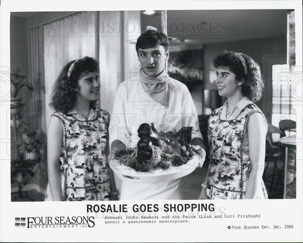 1989 Press Photo Lisa & Lori Fitzhugh in "Rosalie Goes Shopping" - Historic Images