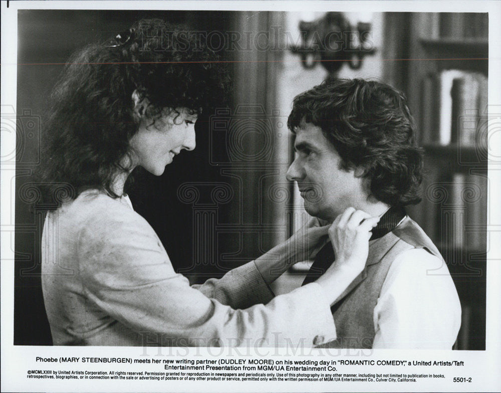 Press Photo Mary Steenburgen, Dudley Moore in &quot;Romantic Comedy&quot; - Historic Images