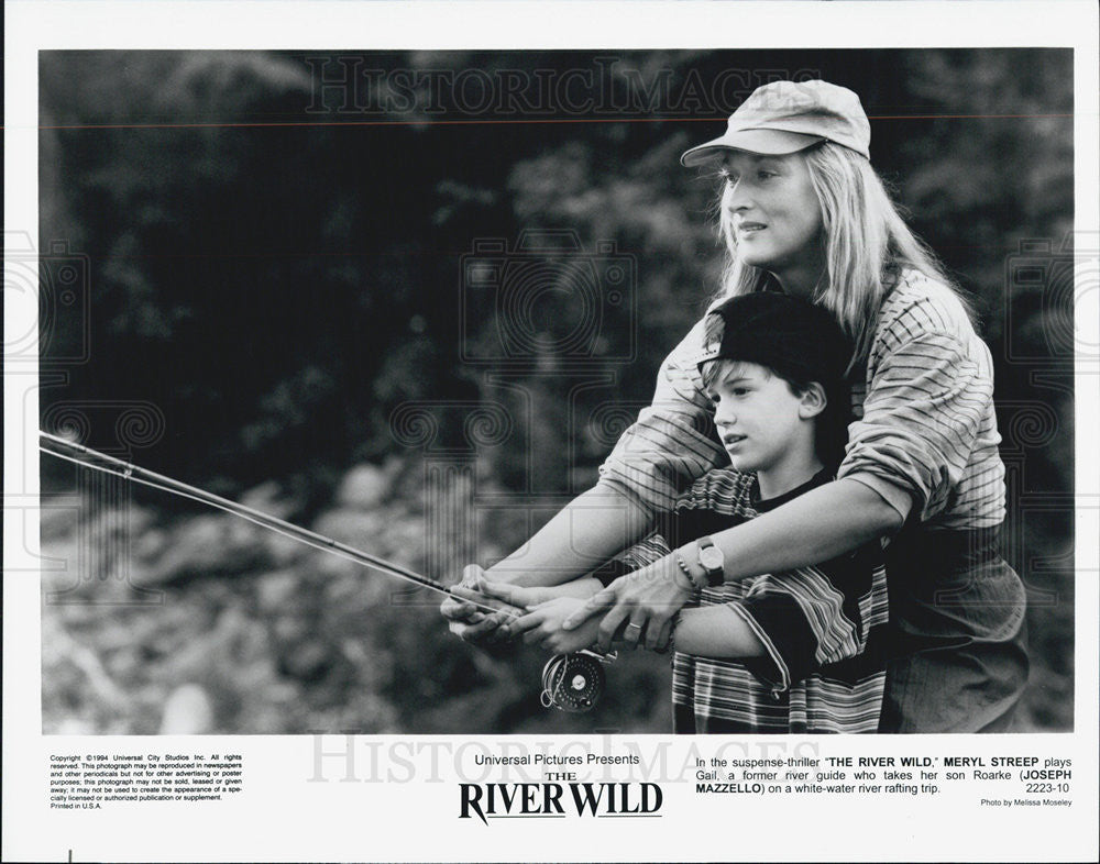 1994 Press Photo Meryl Streep &amp; Joseph Mazzello star in &quot;The River Wild&quot; - Historic Images