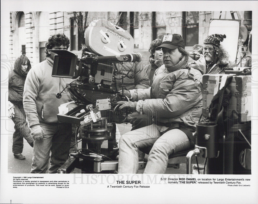 1991 Press Photo Director Rod Daniel of &quot;The Super&quot; - Historic Images