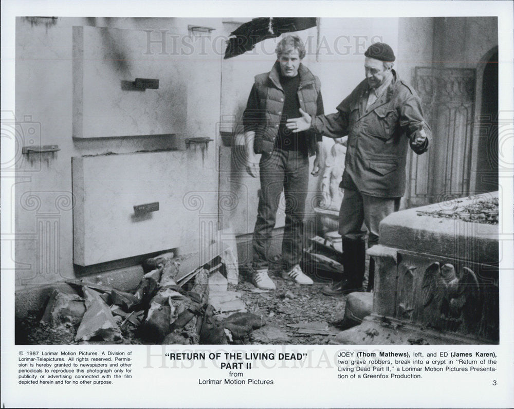 1987 Press Photo Thom Mathews James Karen Return of the Living Dead Part II - Historic Images