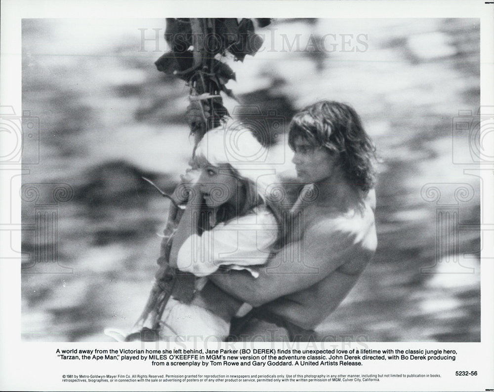 1981 Press Photo Bo Derek &amp; Miles O&#39;Keeffe star in &quot;Tarzan, the Ape Man&quot; - Historic Images