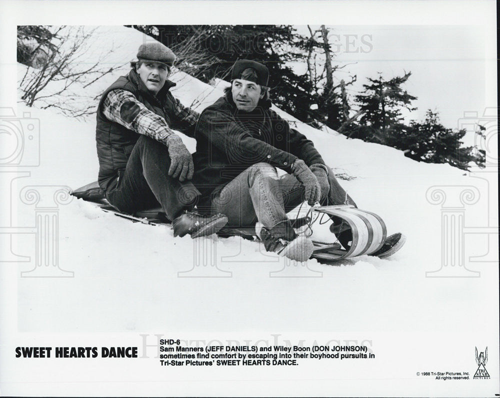 1988 Press Photo Jeff Daniels &amp; Don Johnson in &quot;Sweet Hearts Dance&quot; - Historic Images