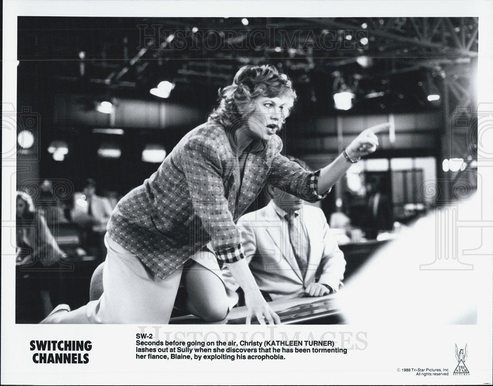 1986 Press Photo Kathleen Turner in &quot;Switching Channels&quot; - Historic Images