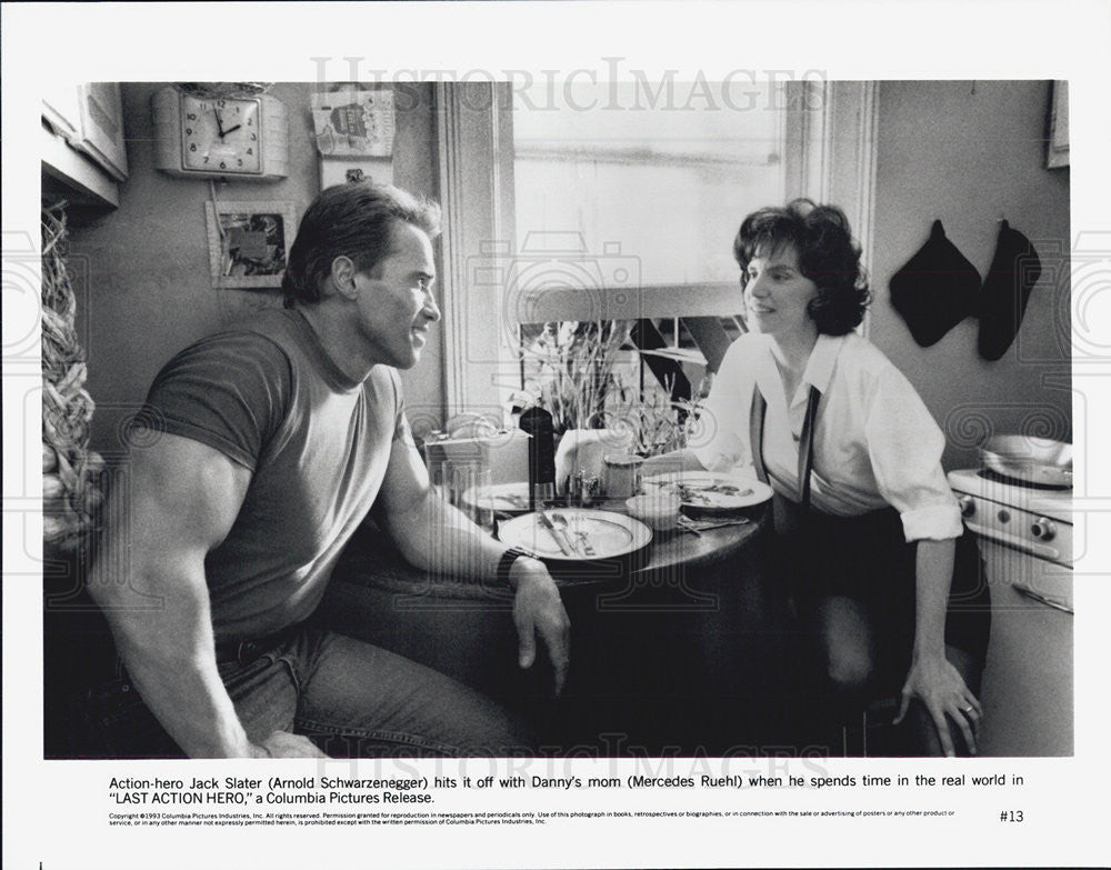 1991 Press Photo Arnold Schwarznegger &amp; Mercedes Ruehl &quot;Last Action Hero&quot; - Historic Images