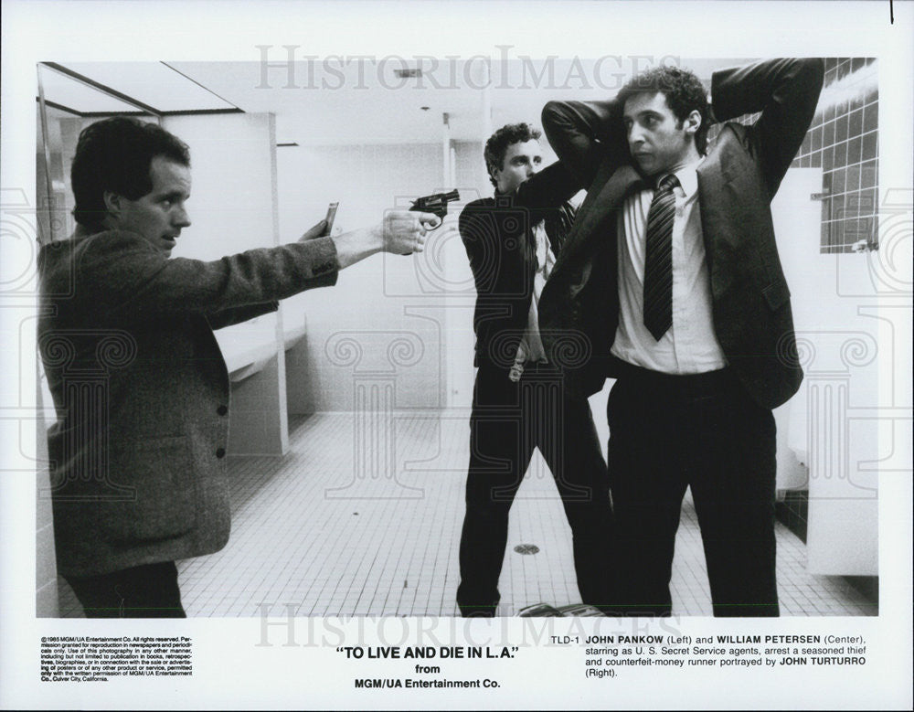 1985 Press Photo of Actor John Pankow and William Peterson as  US Secret Agent. - Historic Images