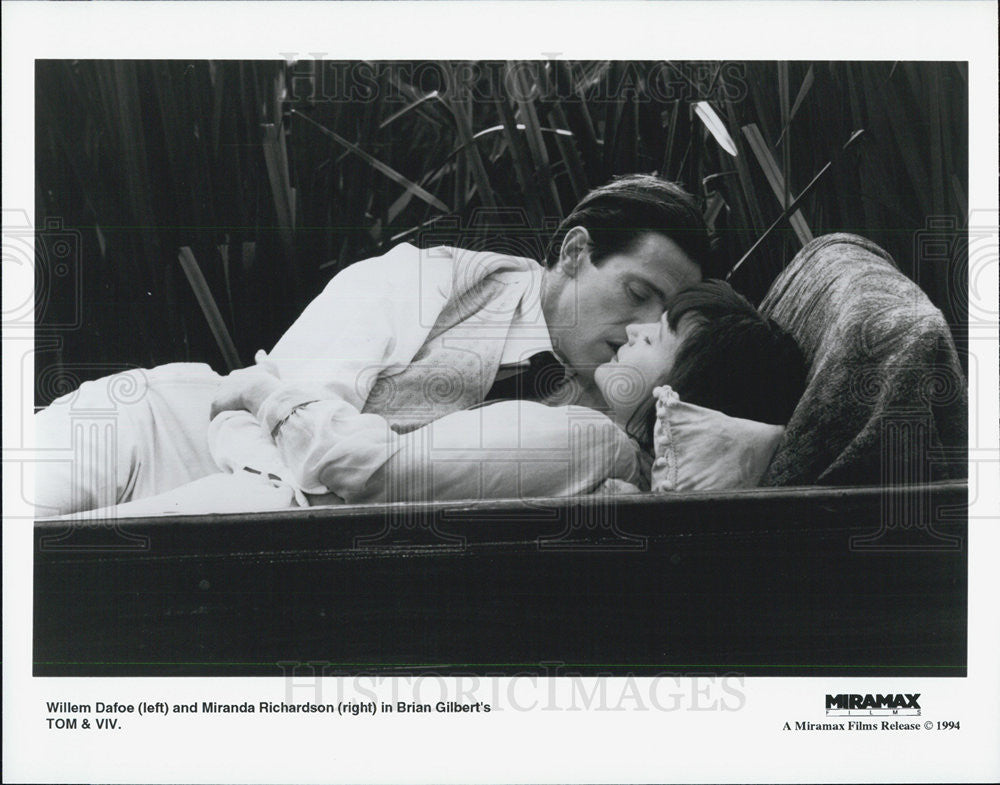 1994 Press Photo Willem Dafoe and Miranda Richardson star in &quot;Tom &amp; Viv&quot; - Historic Images