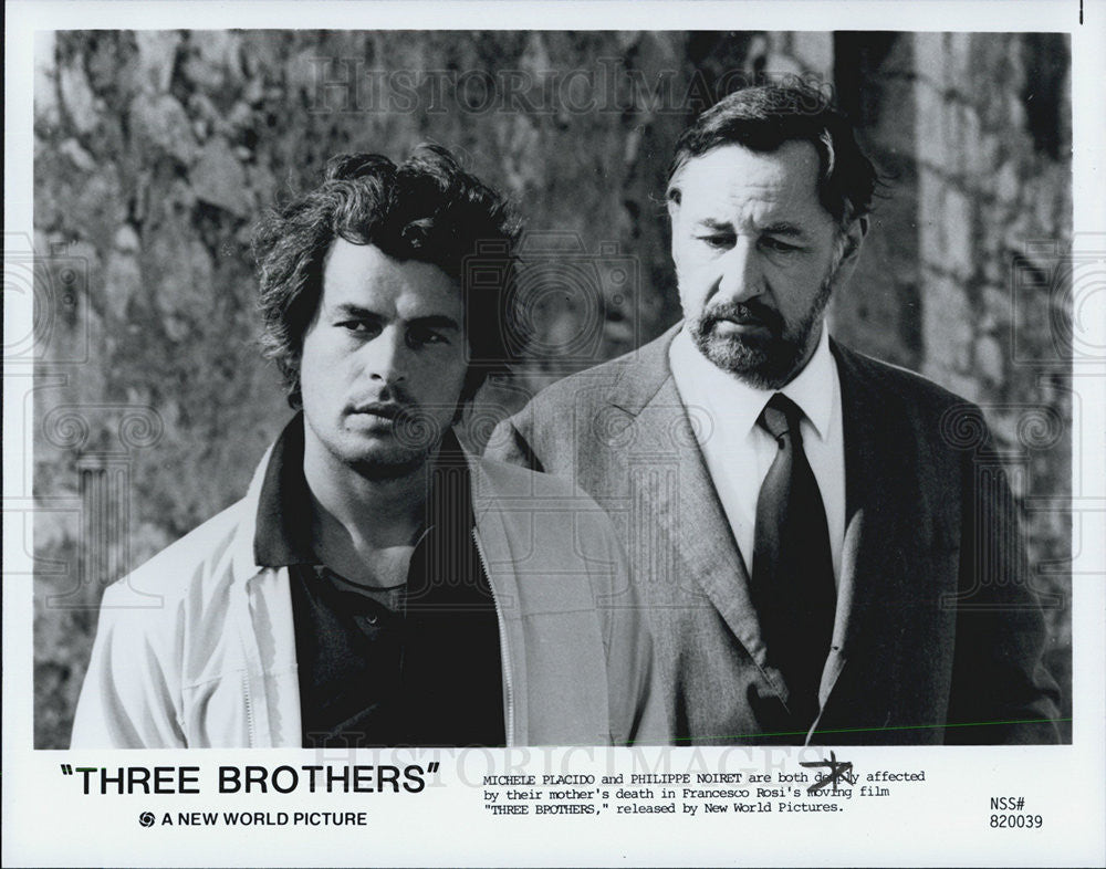 Press Photo Michele Placido &amp; Philippe Noiret star in &quot;Three Brothers&quot; - Historic Images