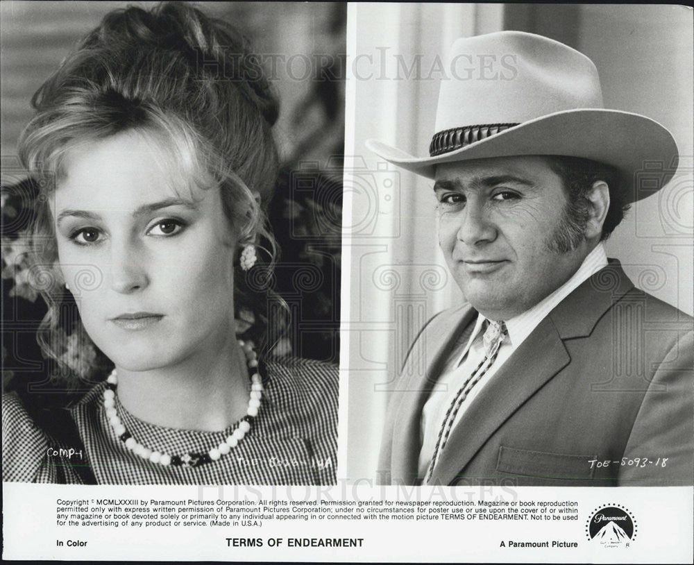 1983 Press Photo Lisa Hart Carroll, Danny Devito, Terms of Endearment - Historic Images