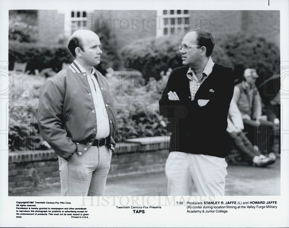 1981 Press Photo Producers Stanley R. Jaffe And Howard Jaffe In Filming &quot;Taps&quot; - Historic Images