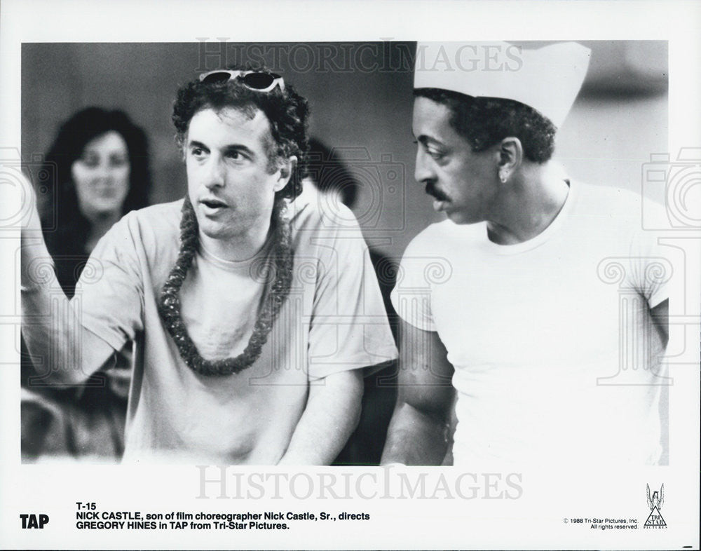 1988 Press Photo Nick Castle directs Gregory Hines in &quot;Tap&quot;|  - Historic Images