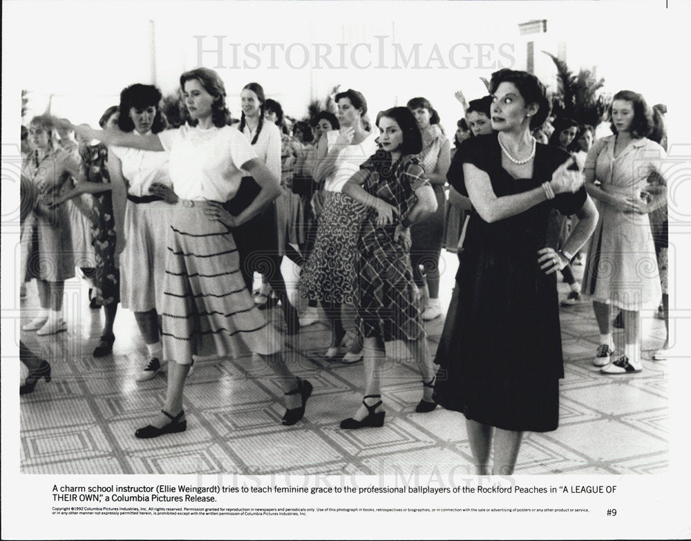 1992 Press Photo Ellie Weingardt stars in &quot;A League of Their Own&quot; - Historic Images