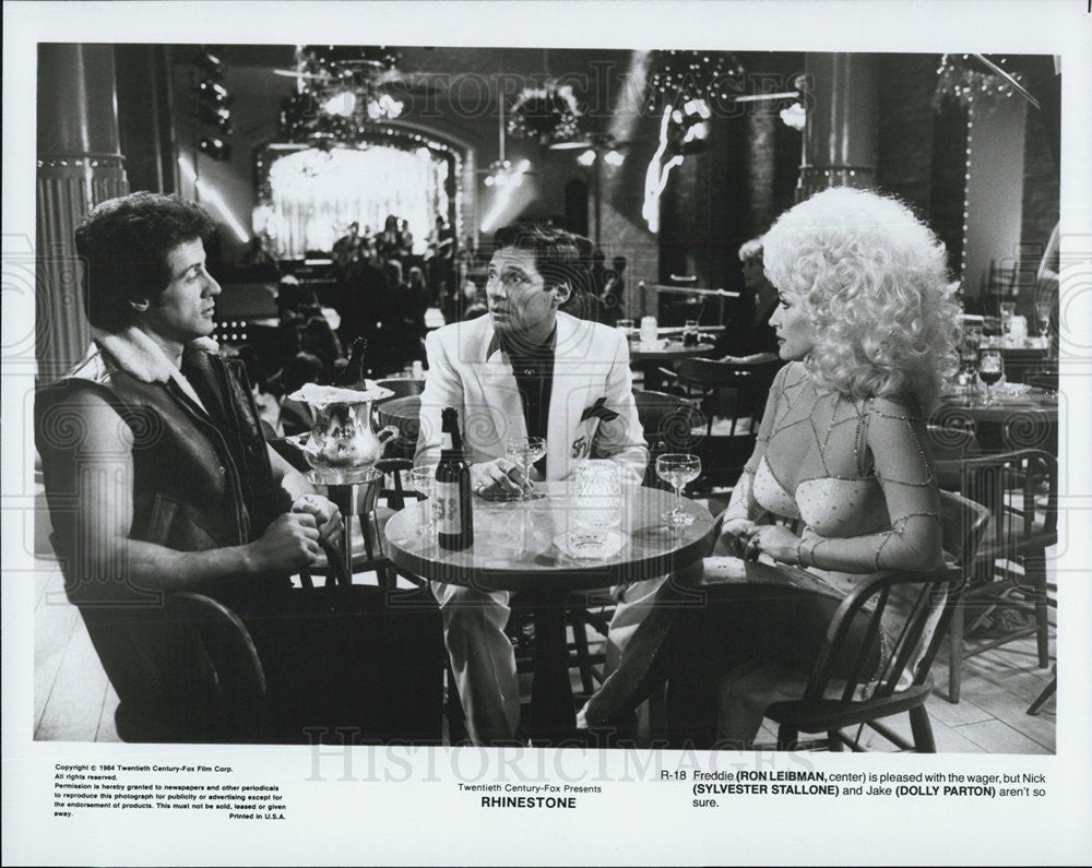 1984 Press Photo Rhinestone Sylvester Stallone Dolly Parton Ron Leibman - Historic Images