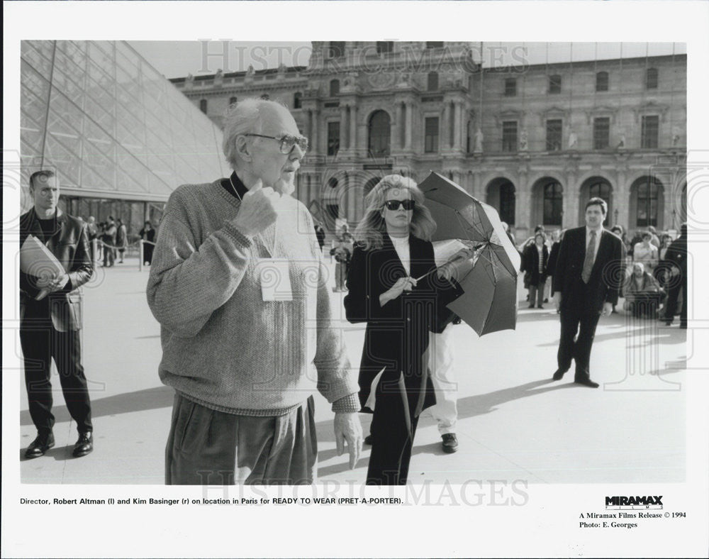 Director Robert Altman And Actress Kim Basinger Ready To Wear 1994 ...