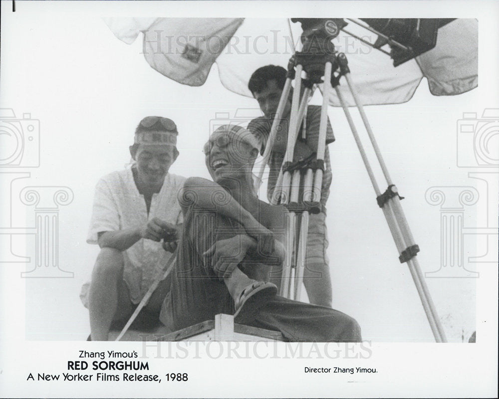 1988 Press Photo Director Zhang Yimou of &quot;Red Sorghum&quot; - Historic Images