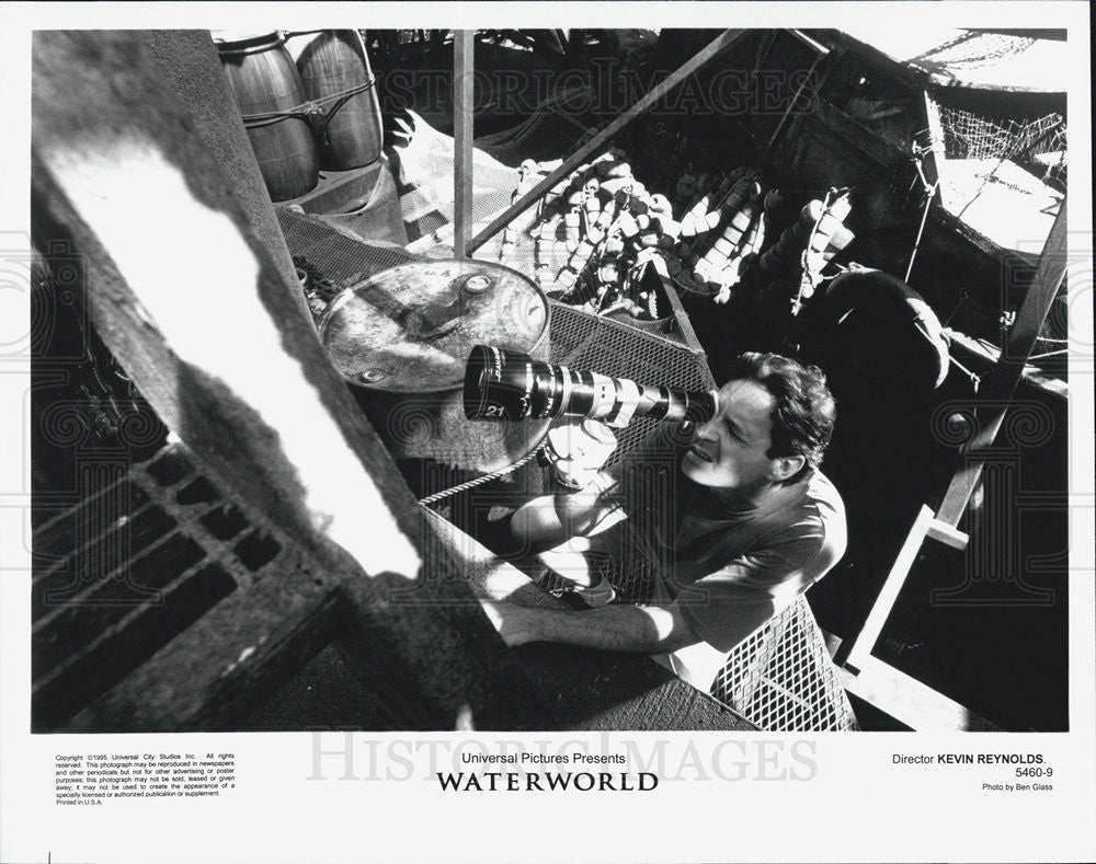 1995 Press Photo Director of &quot;Water World&quot; - Historic Images