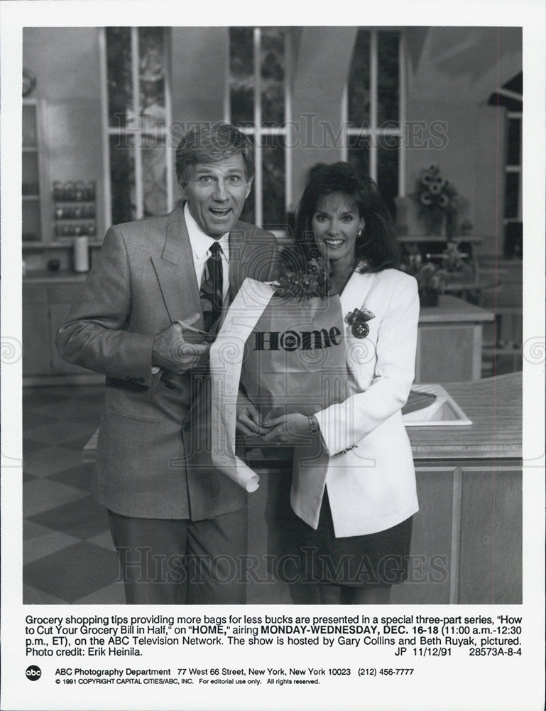 1991 Press Photo Gary Collins And Beth Ruyak Host ABC Television Talk Show Home - Historic Images