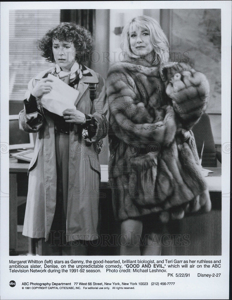 1991 Press Photo Margaret Whitton And Teri Garr Stars In ABC Show Good And Evil - Historic Images