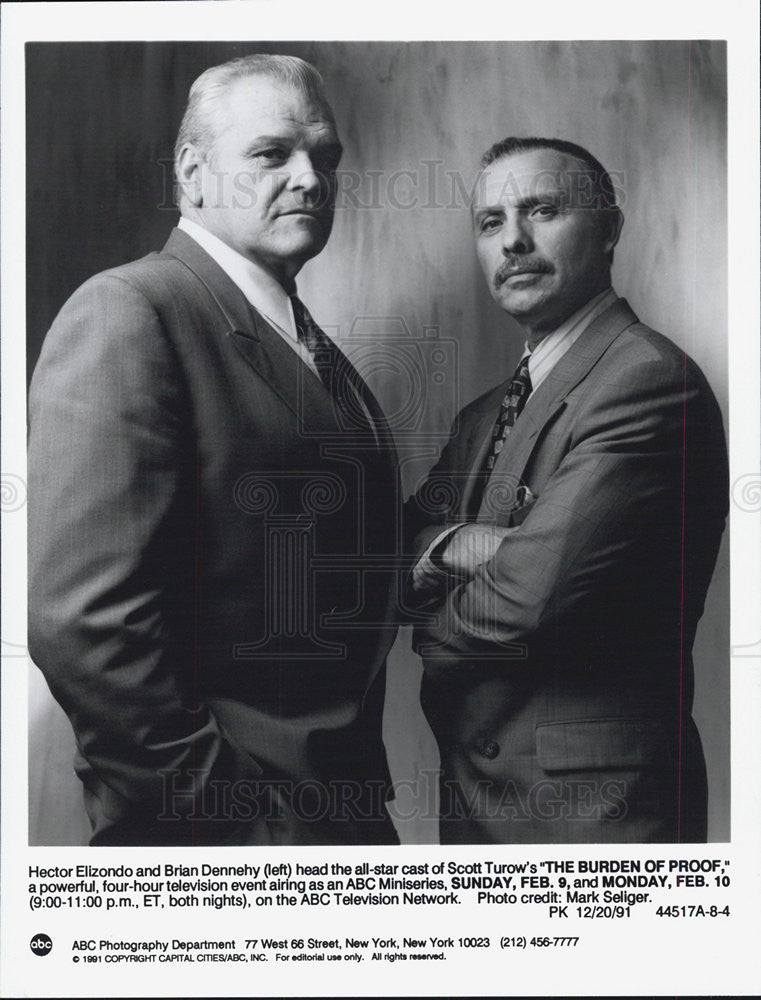 1991 Press Photo Hector Elizondo and Brian Dennehy in The Burden of Proof - Historic Images