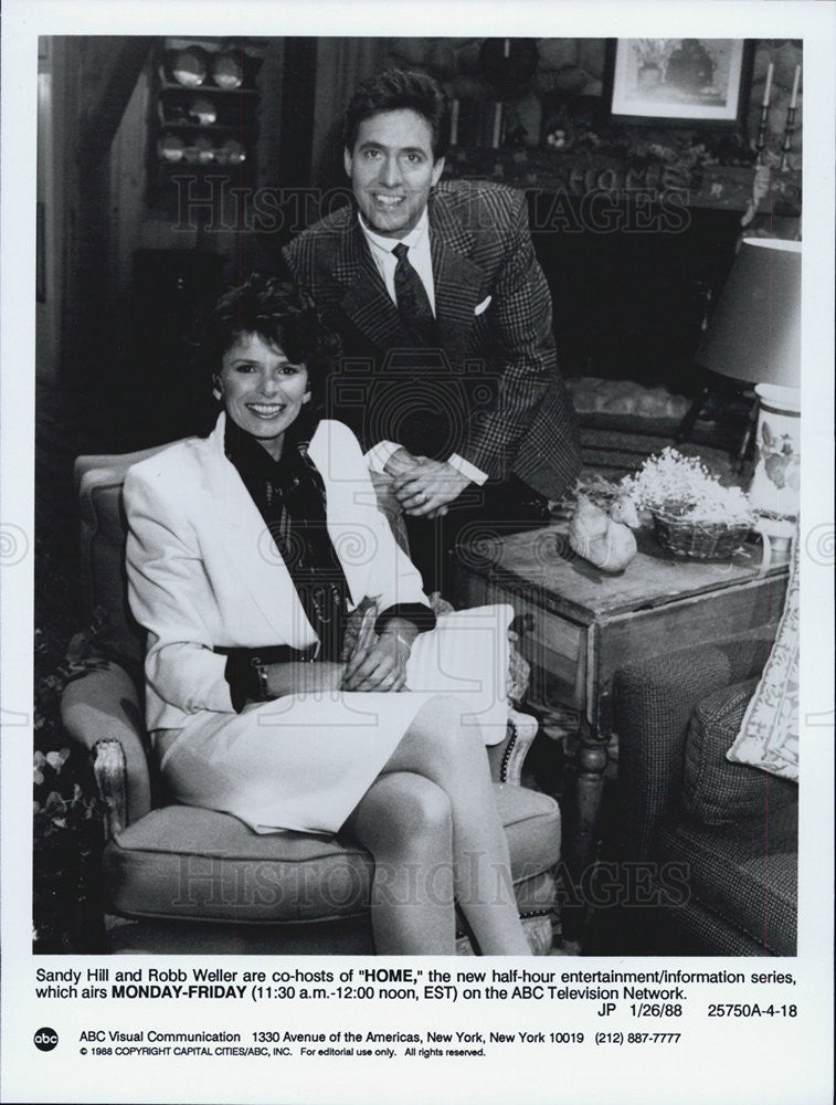 1988 Press Photo Co-Hosts Of ABC Television &quot;Home&quot;, Sandy Hill And Robb Weller - Historic Images