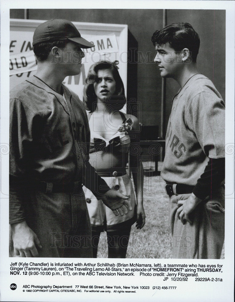 1992 Press Photo Homefront Kyle Chandler Brian McNamara Tammy Lauren - Historic Images